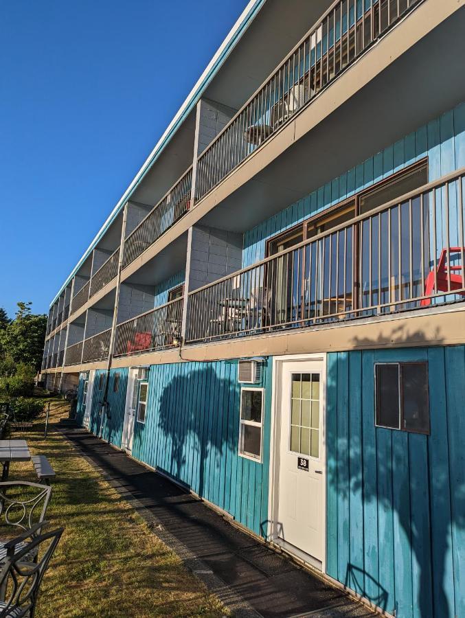 Above Tide Motel Campbell River Exterior foto